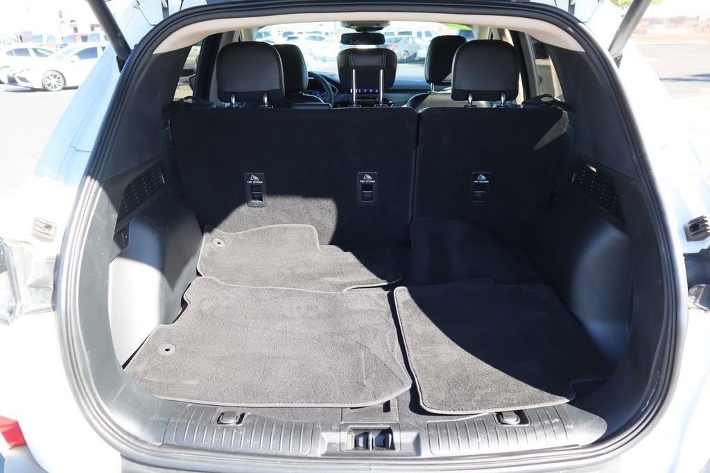 Used 2020 Ford Escape Titanium image 27