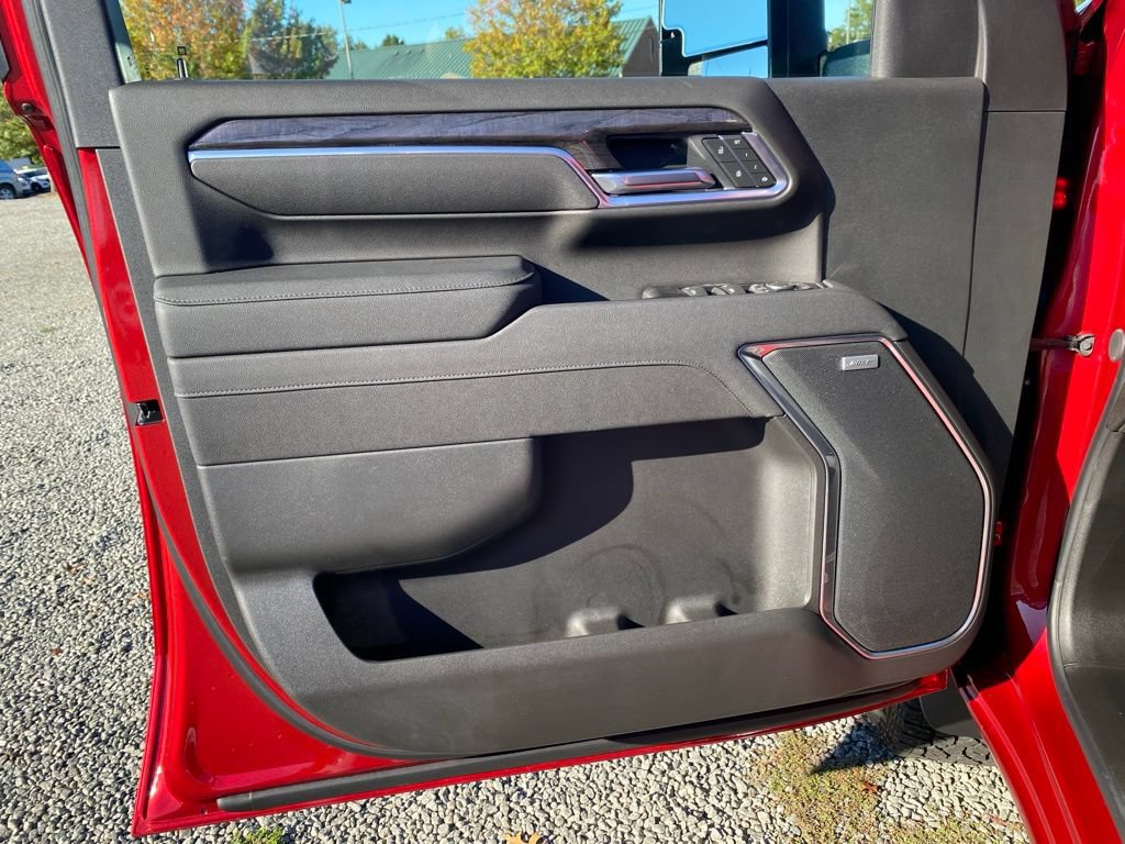New 2026 Chevrolet Silverado 2500 LTZ w/ LTZ Premium Package AWD/4WD image 9