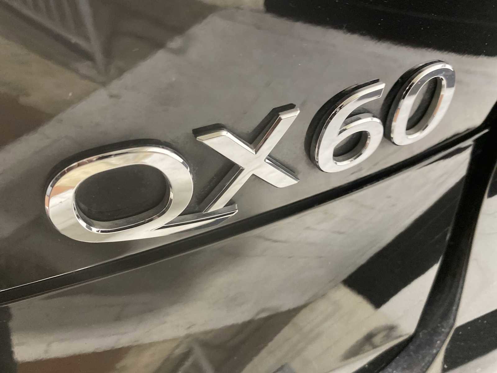 Used 2017 INFINITI QX60 FWD w/ Deluxe Technology Package image 7