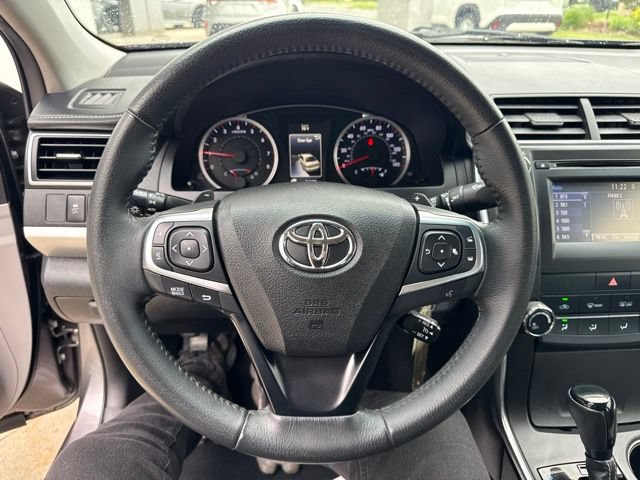 Used 2017 Toyota Camry SE FWD image 14