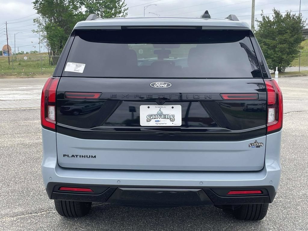 New 2026 Ford Expedition Platinum w/ Stealth Performance Package AWD/4WD image 4
