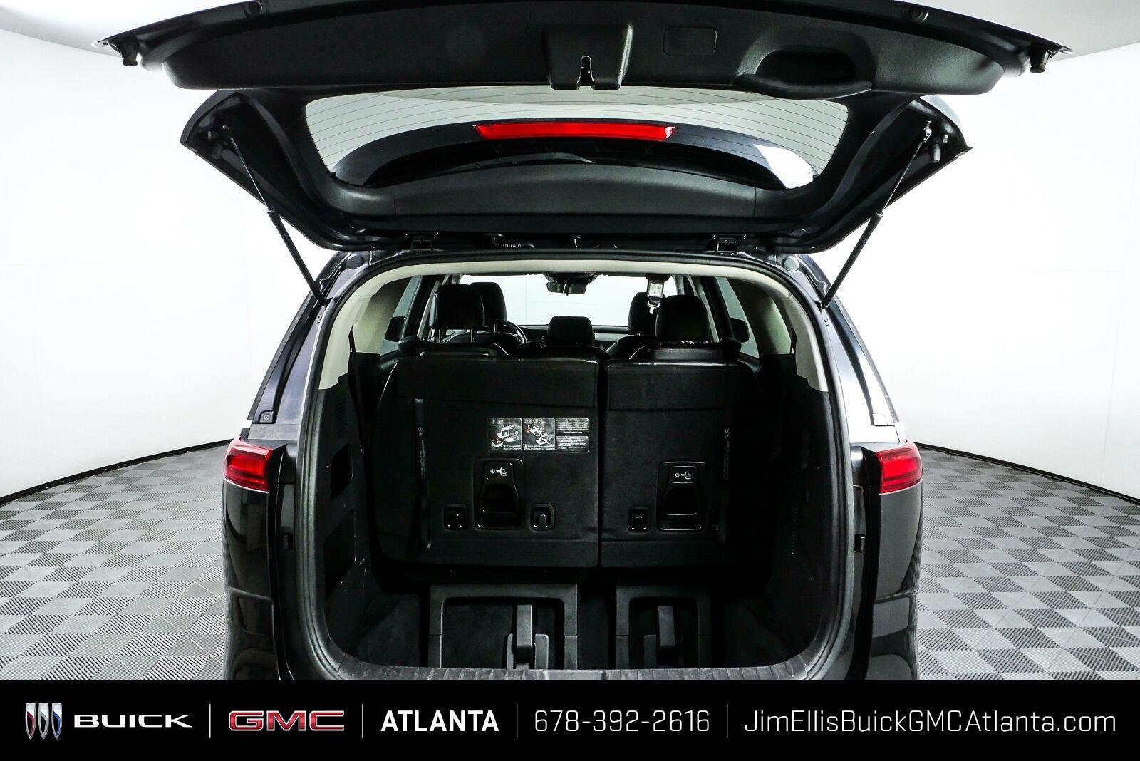 Used 2022 Kia Carnival LX FWD image 29