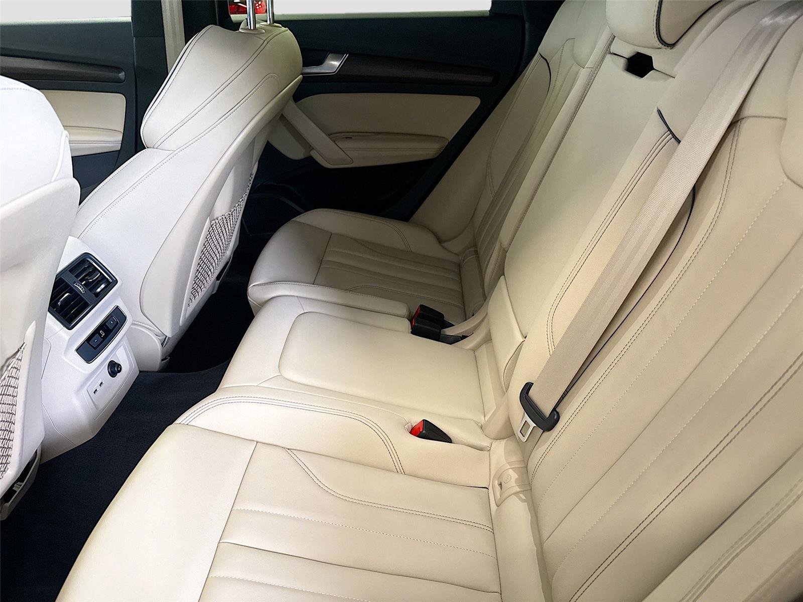Certified 2023 Audi Q5 2.0T Premium Plus w/ Premium Plus Package AWD/4WD image 19