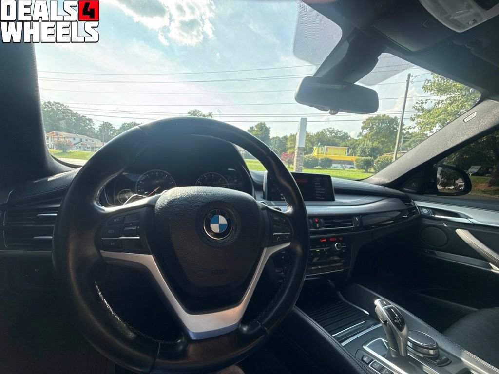 Used 2018 BMW X6 xDrive35i w/ Executive Package AWD/4WD image 19