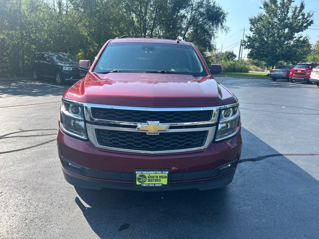 Used 2017 Chevrolet Suburban LT w/ Luxury Package AWD/4WD image 2