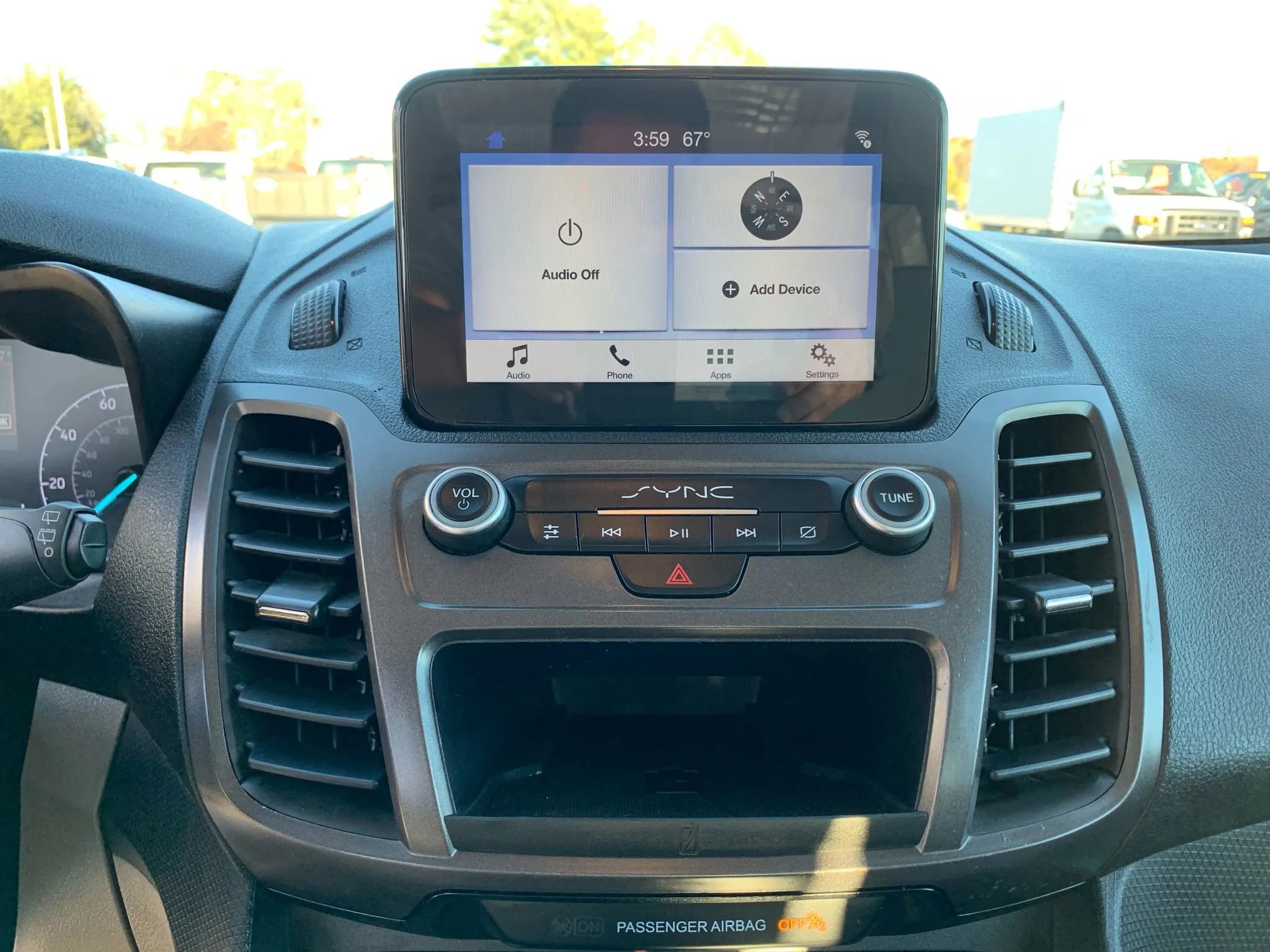 Used 2019 Ford Transit Connect XLT image 15