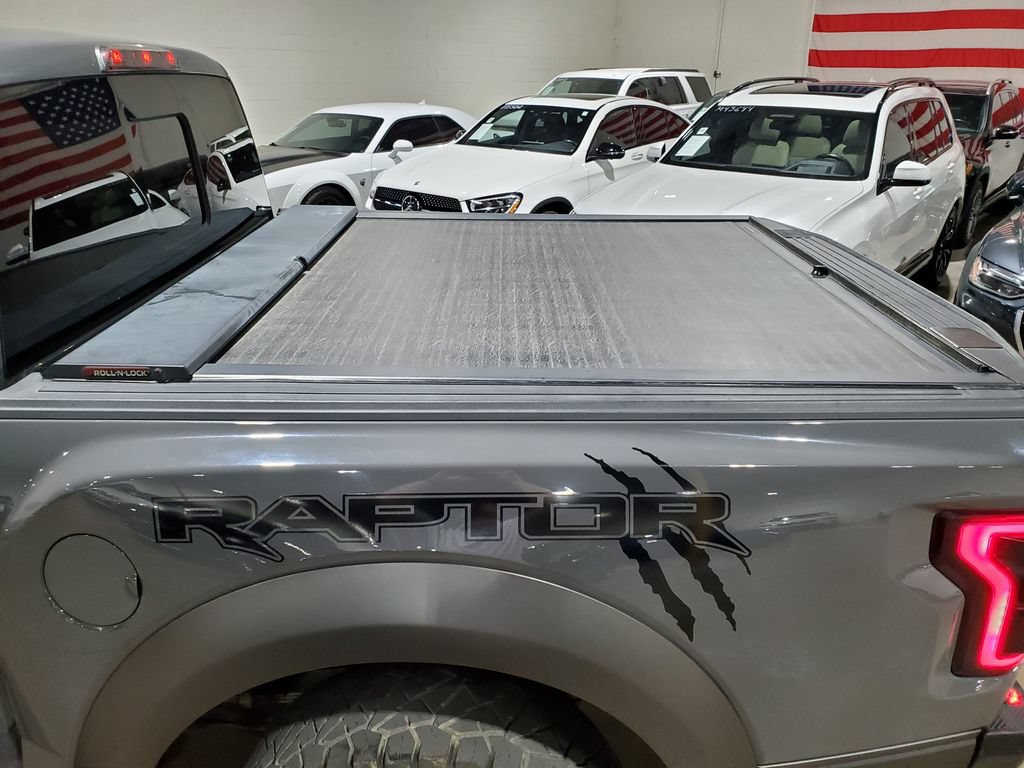 Used 2018 Ford F150 Raptor w/ Equipment Group 802A Luxury AWD/4WD image 40
