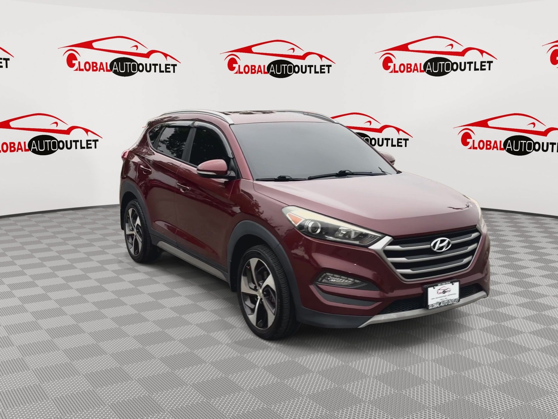 Used 2017 Hyundai Tucson Sport w/ Cargo Package AWD/4WD image 2