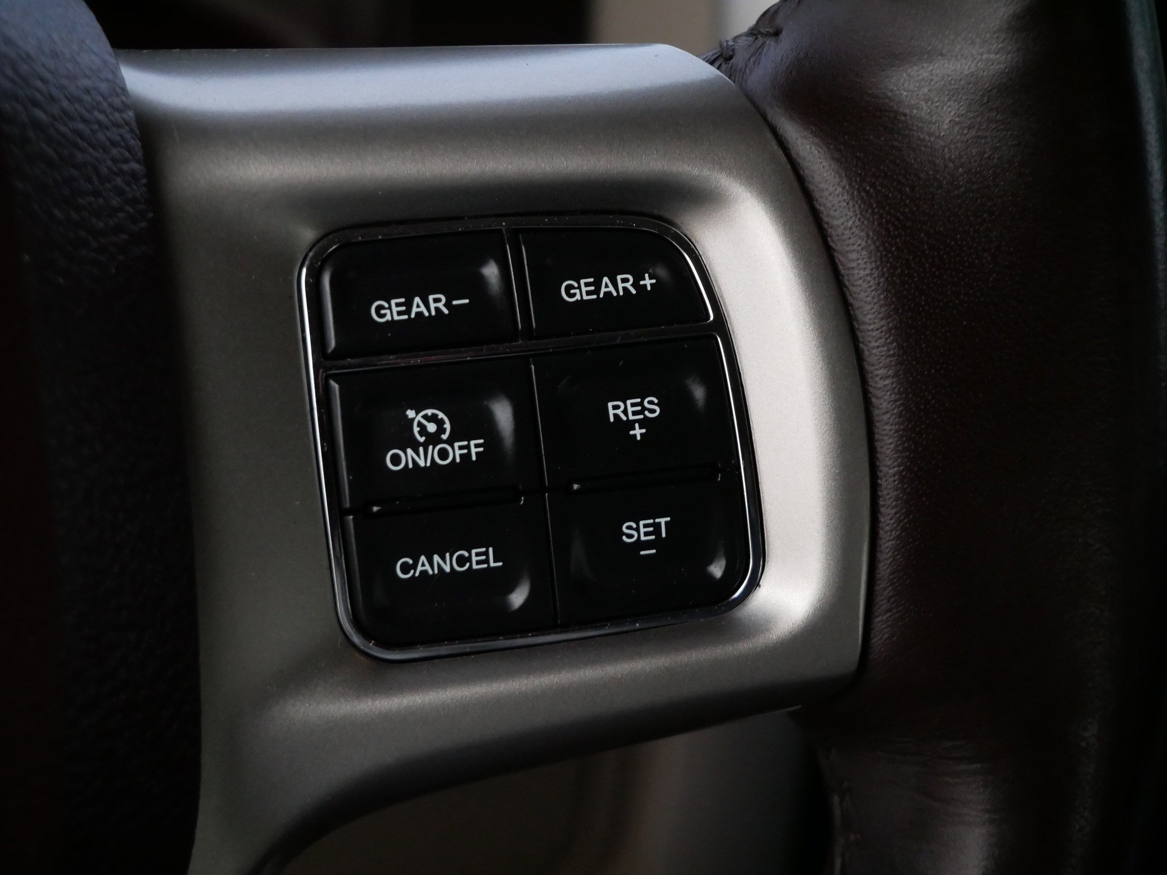 Used 2017 RAM 1500 Laramie w/ Convenience Group image 25