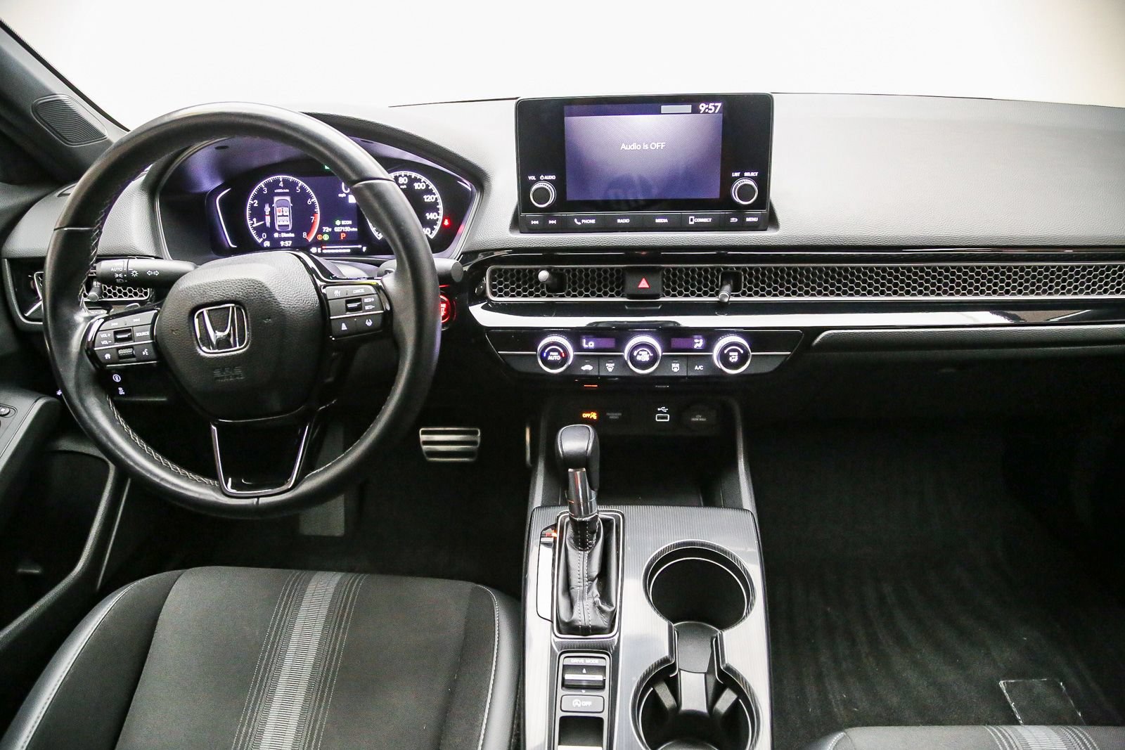 Used 2022 Honda Civic Sport image 13