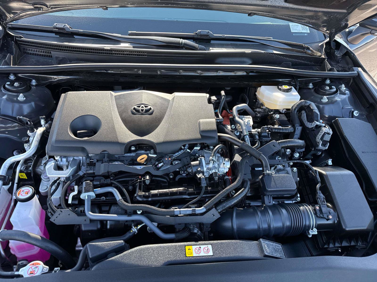 Used 2026 Toyota Camry XLE FWD image 9