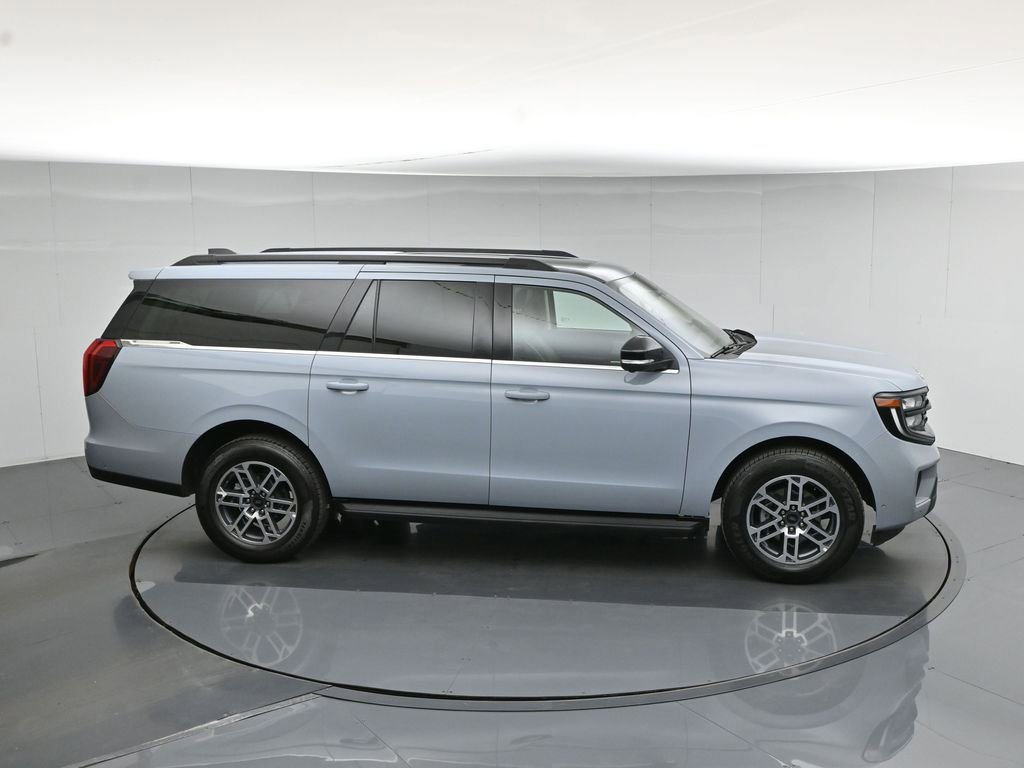 Used 2025 Ford Expedition Max Active RWD image 57