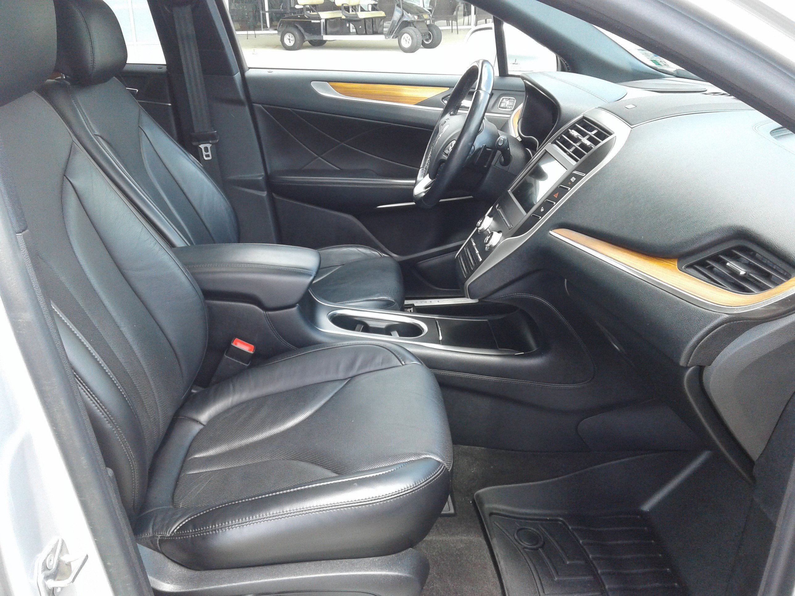 Used 2019 Lincoln MKC Reserve image 10