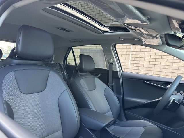 New 2025 Kia Niro EX Touring image 22