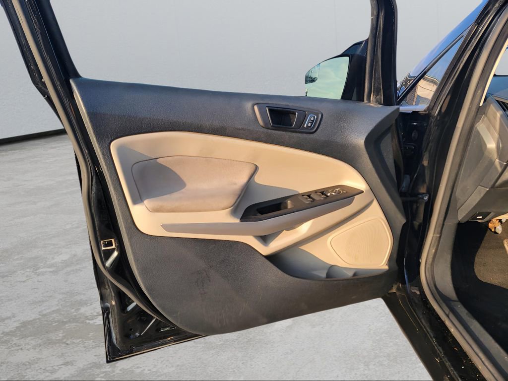 Used 2020 Ford EcoSport S image 9
