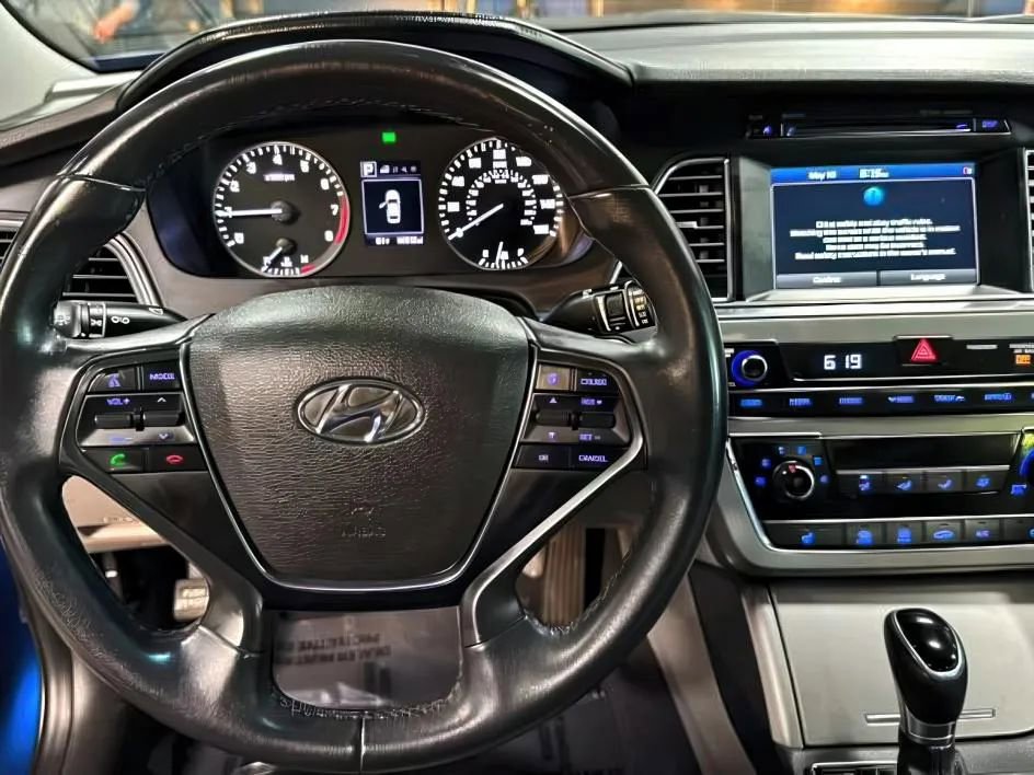 Used 2017 Hyundai Sonata Sport w/ Value Edition Package 02 image 15