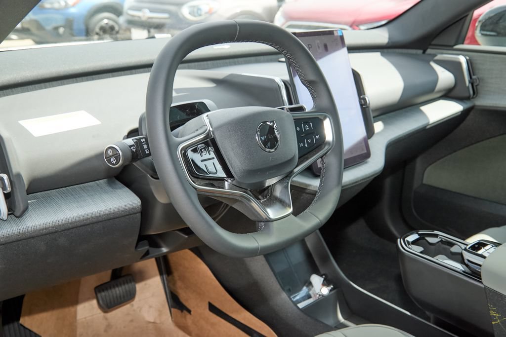 New 2026 Volvo EX30 Plus w/ Protection Package RWD image 14