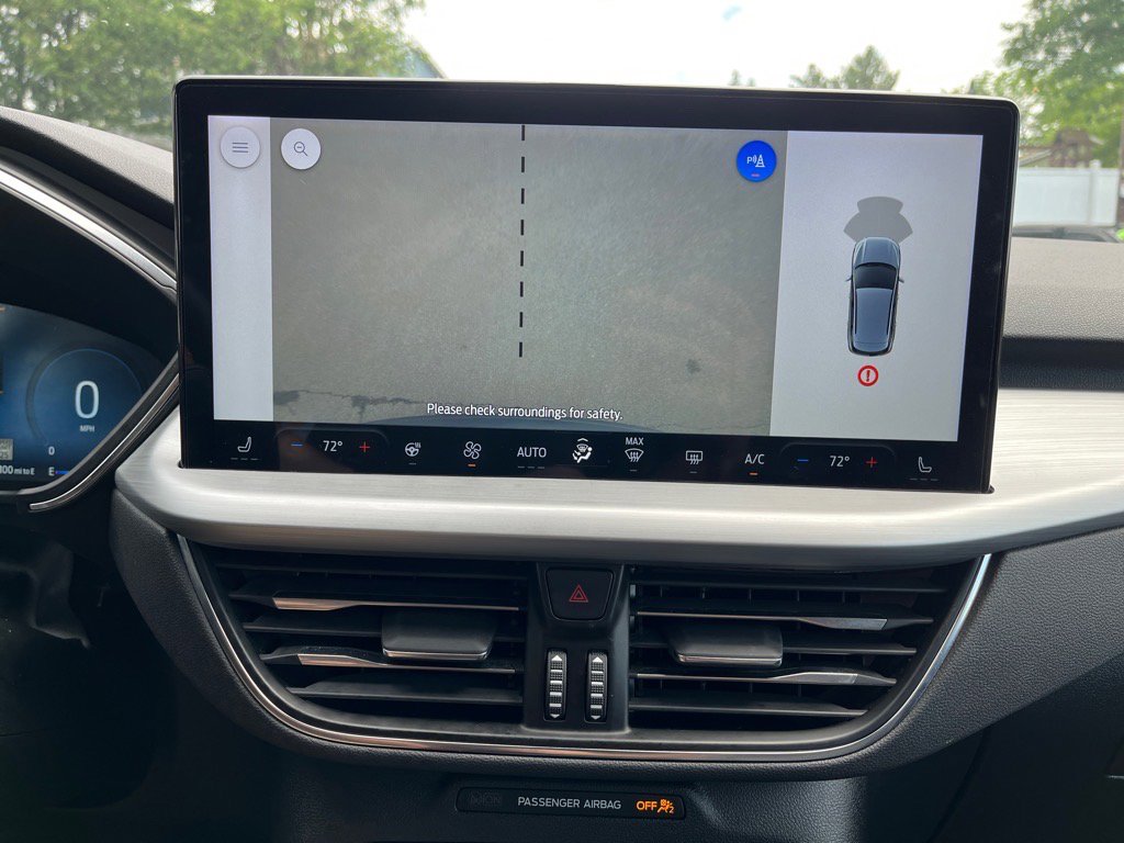 Used 2023 Ford Escape Platinum image 24