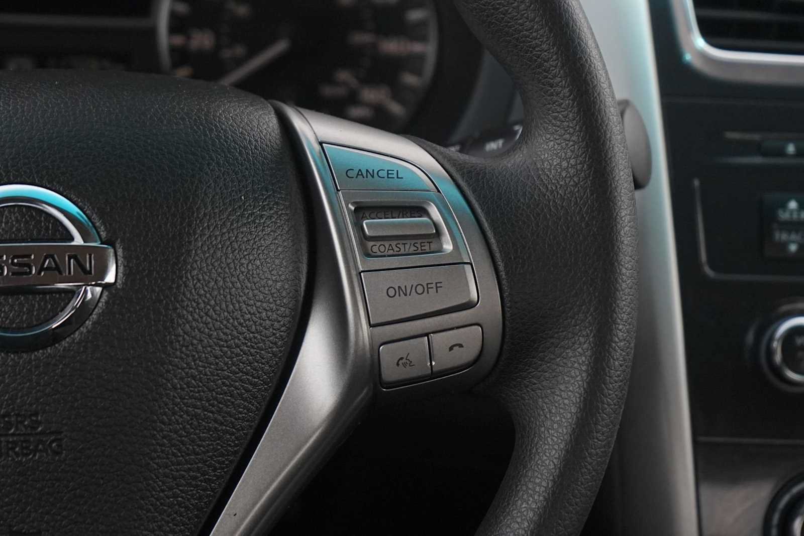 Used 2015 Nissan Altima 2.5 S w/ Power Driver Seat Package FWD image 18