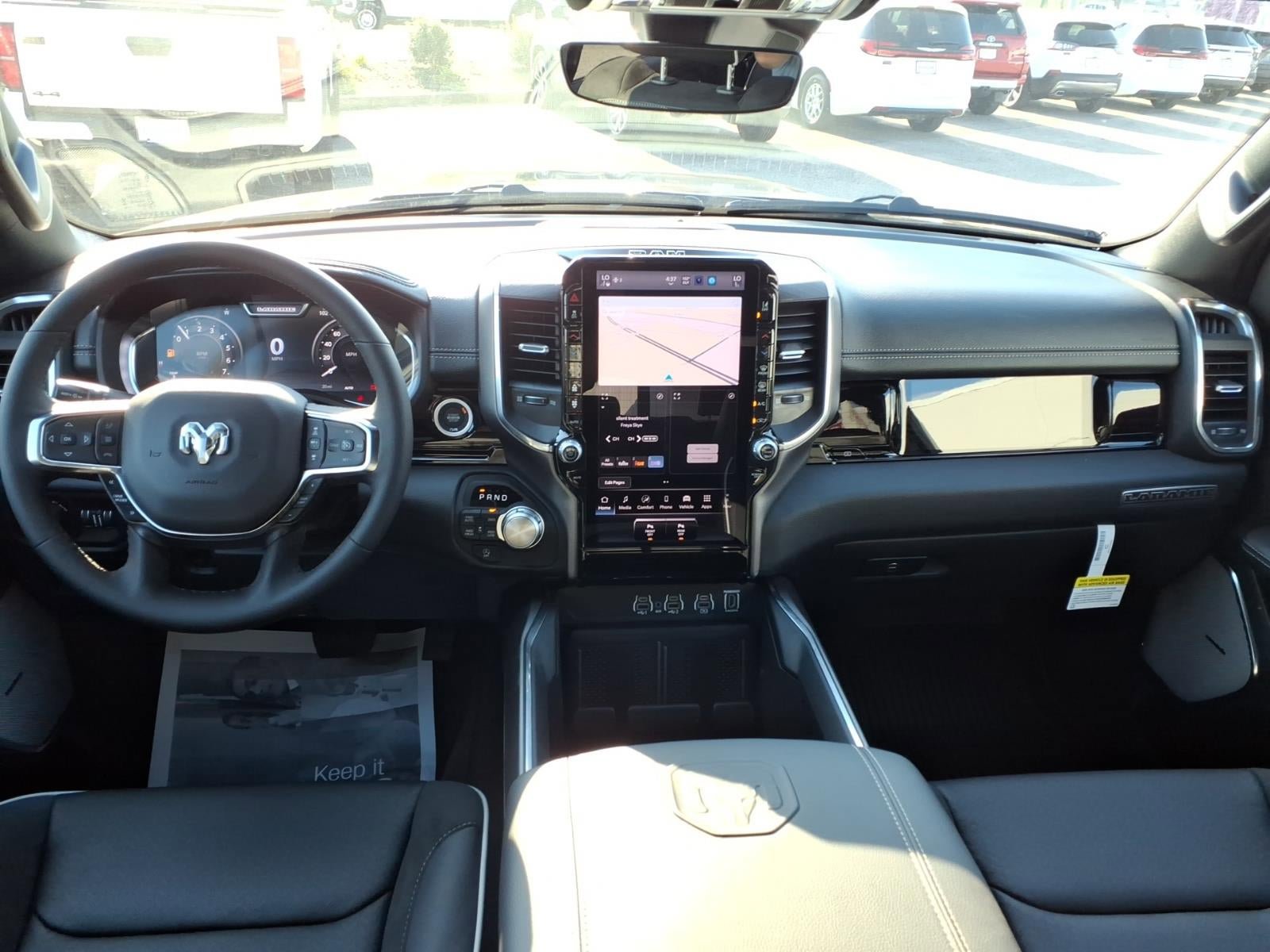 New 2026 RAM 1500 Laramie AWD/4WD image 21