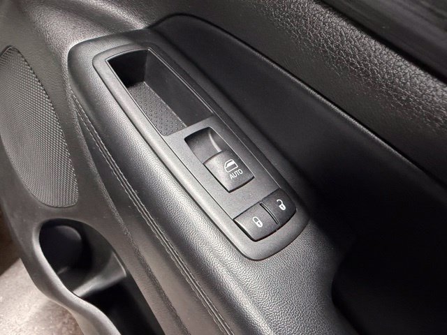 Used 2019 Jeep Grand Cherokee Altitude AWD/4WD image 27