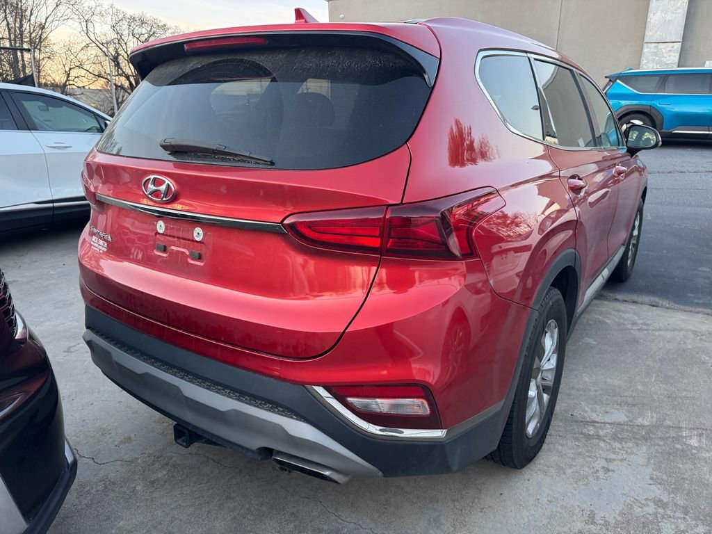 Used 2019 Hyundai Santa Fe SEL image 5