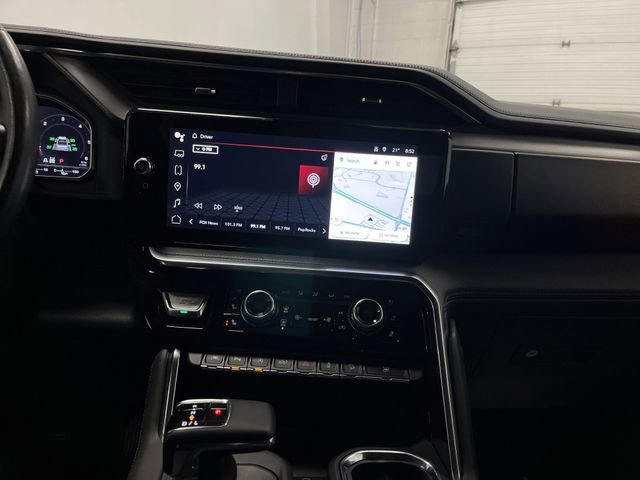 Used 2023 GMC Sierra 1500 Denali w/ Denali Reserve Package image 9