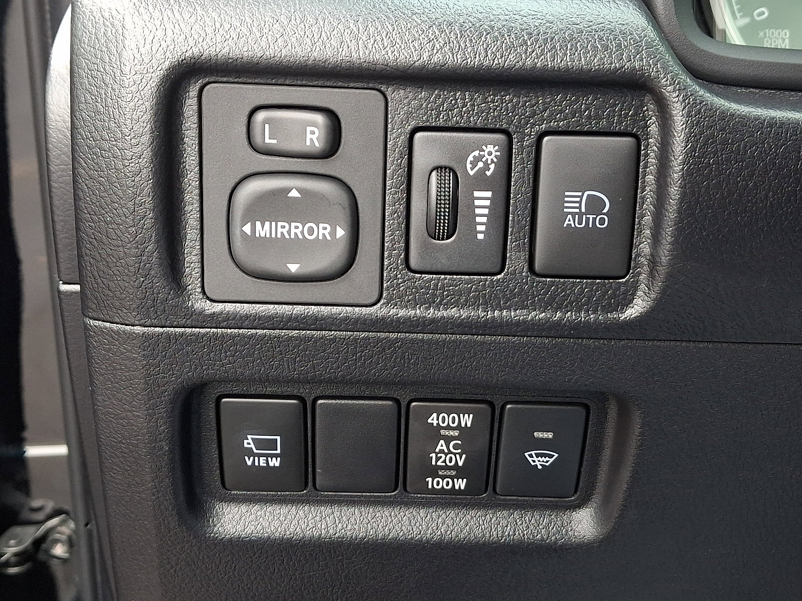 Used 2023 Toyota 4Runner Limited image 30