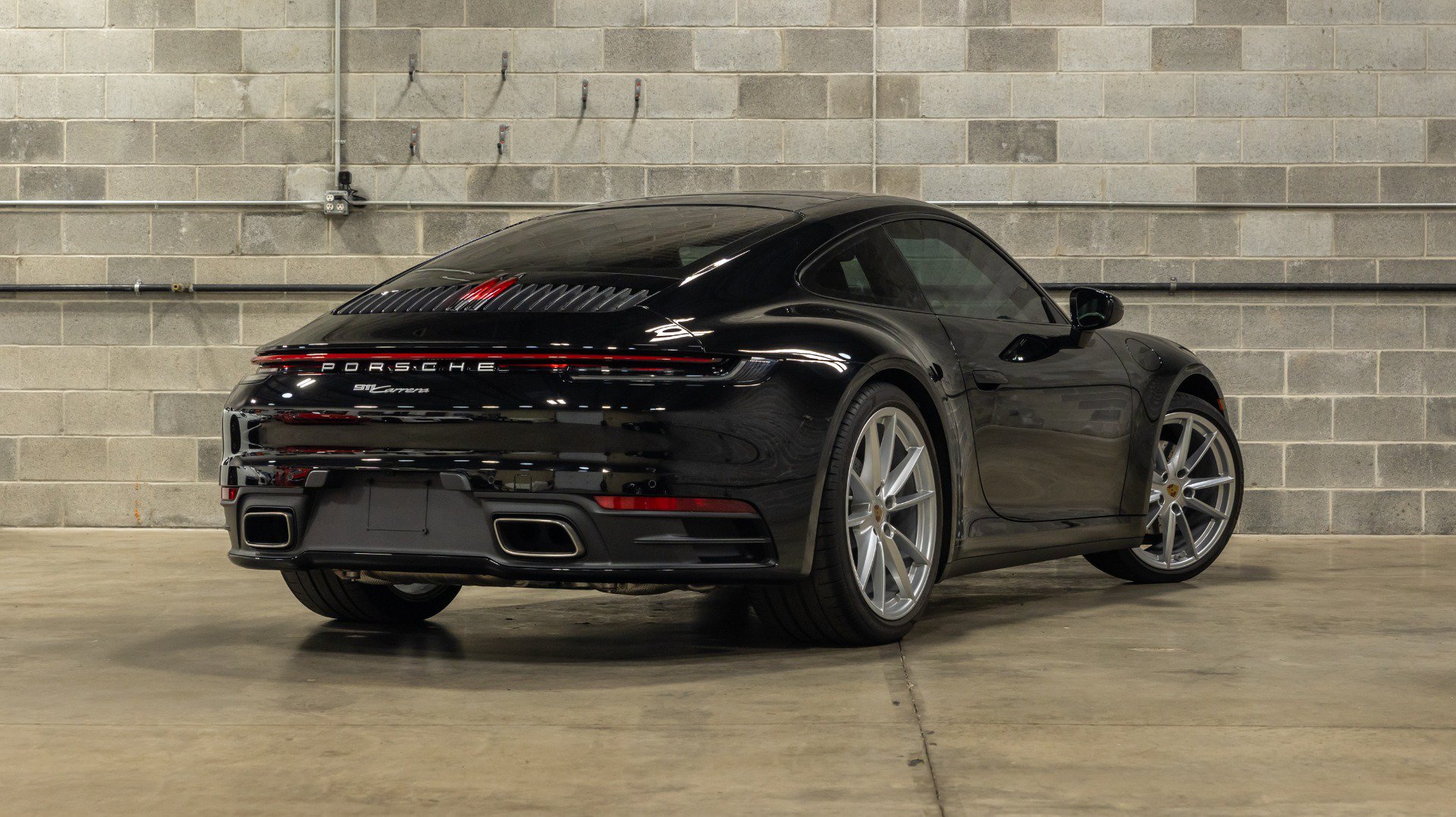 Used 2020 Porsche 911 Carrera RWD image 7