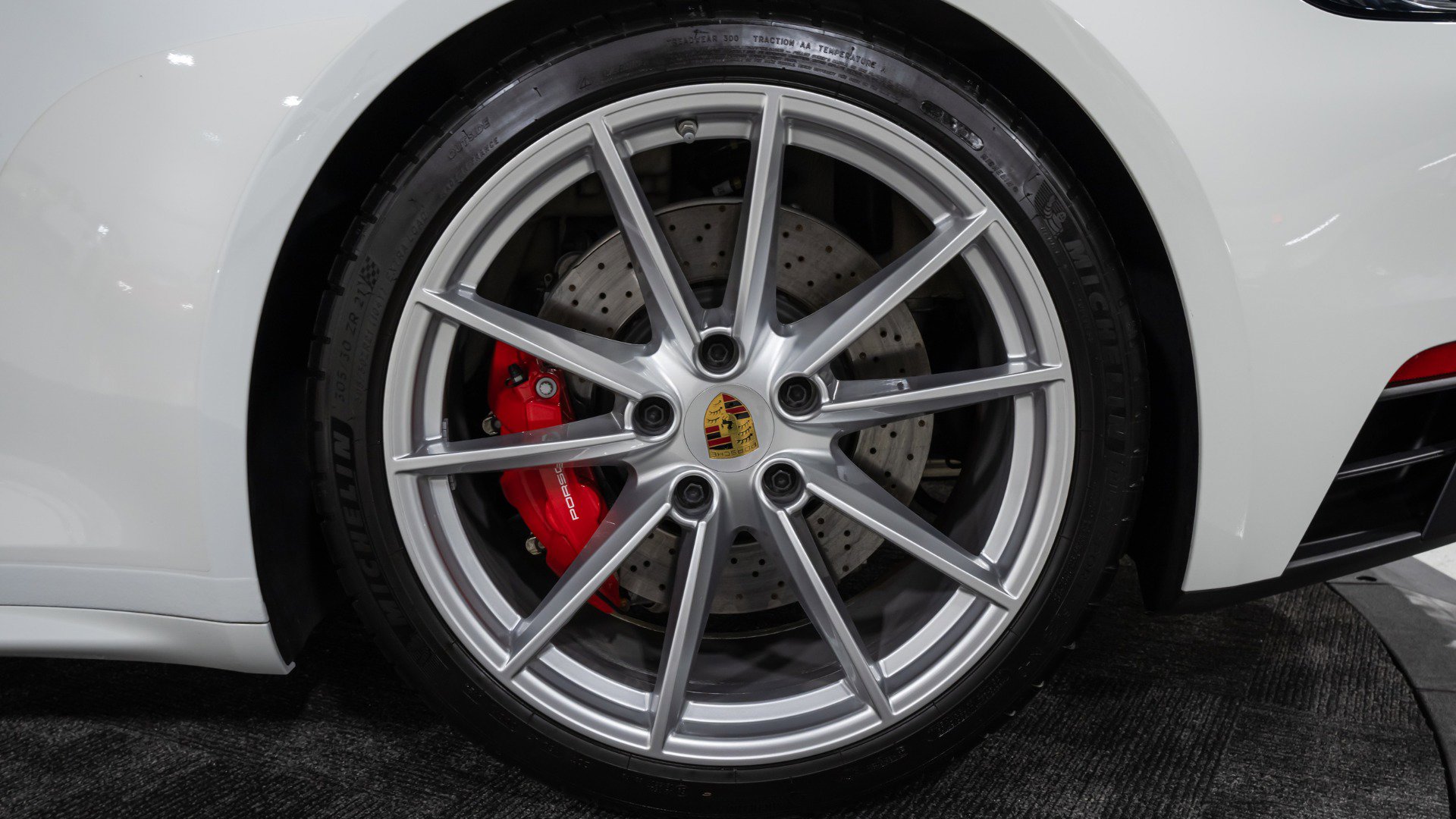 Used 2024 Porsche 911 Targa 4 GTS image 36