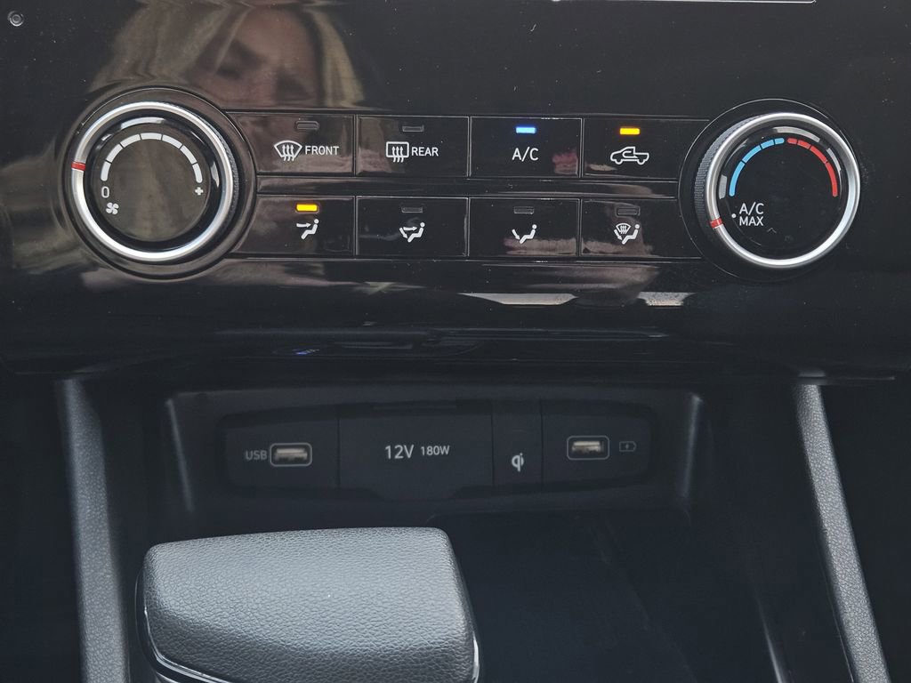 Used 2023 Hyundai Santa Cruz Night image 15