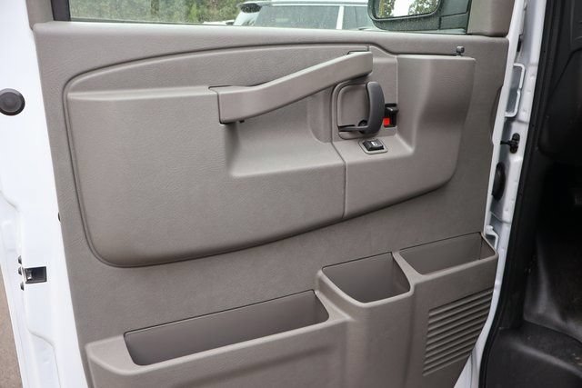 New 2025 Chevrolet Express 2500 w/ Communications Package RWD image 18