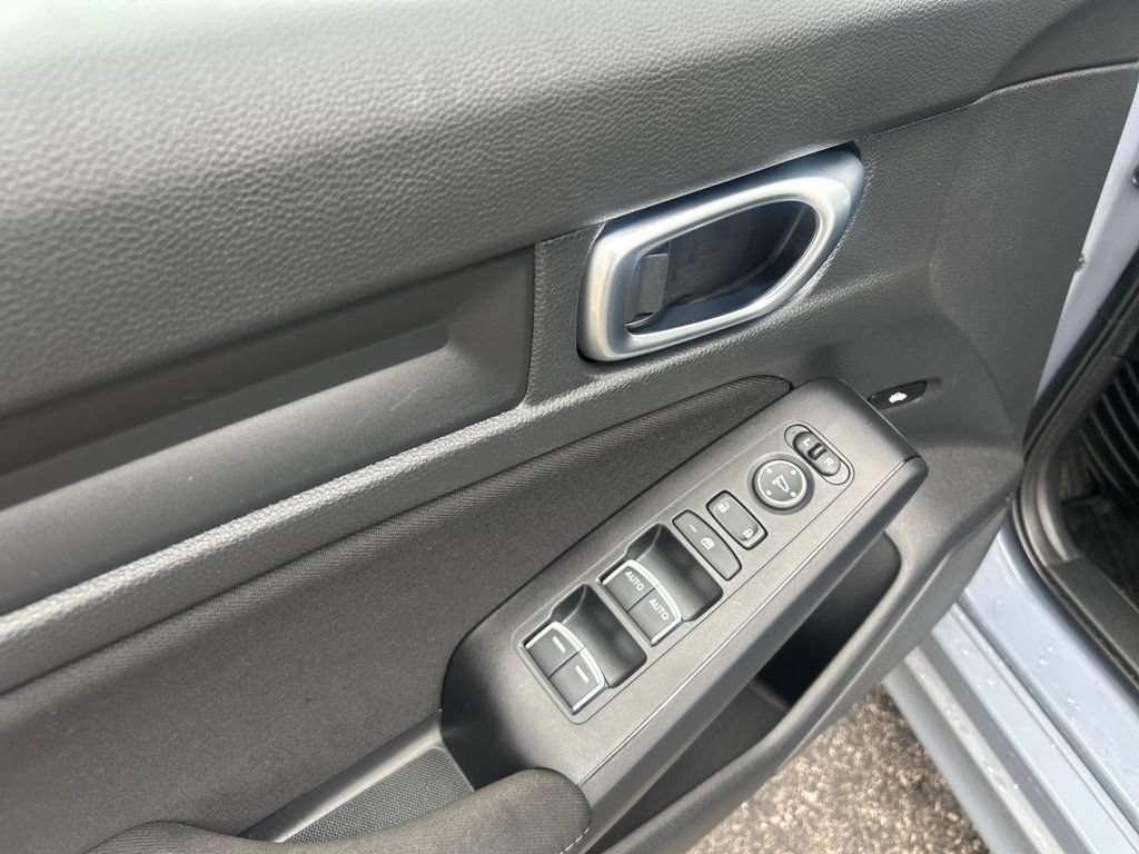 Used 2022 Honda Civic Sport image 12