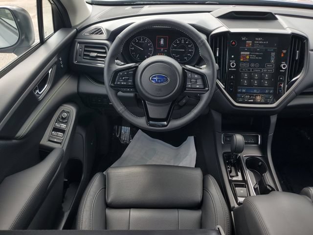 Used 2025 Subaru Ascent Bronze Edition w/ Onyx Package AWD/4WD image 18