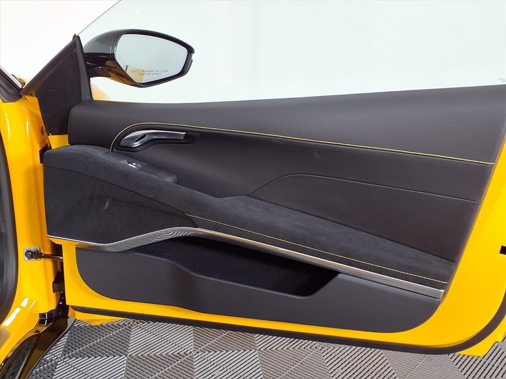 Used 2025 Lotus Emira image 8