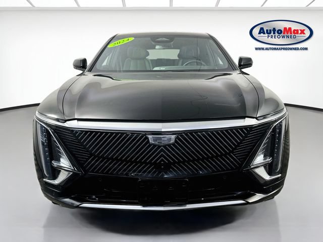 Used 2024 Cadillac Lyriq Tech w/ Driver Assist Package AWD/4WD image 7