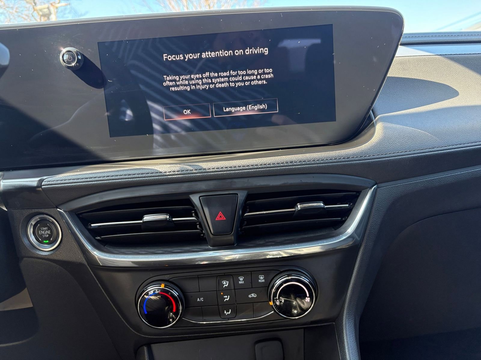 Used 2025 Buick Encore GX Preferred image 17