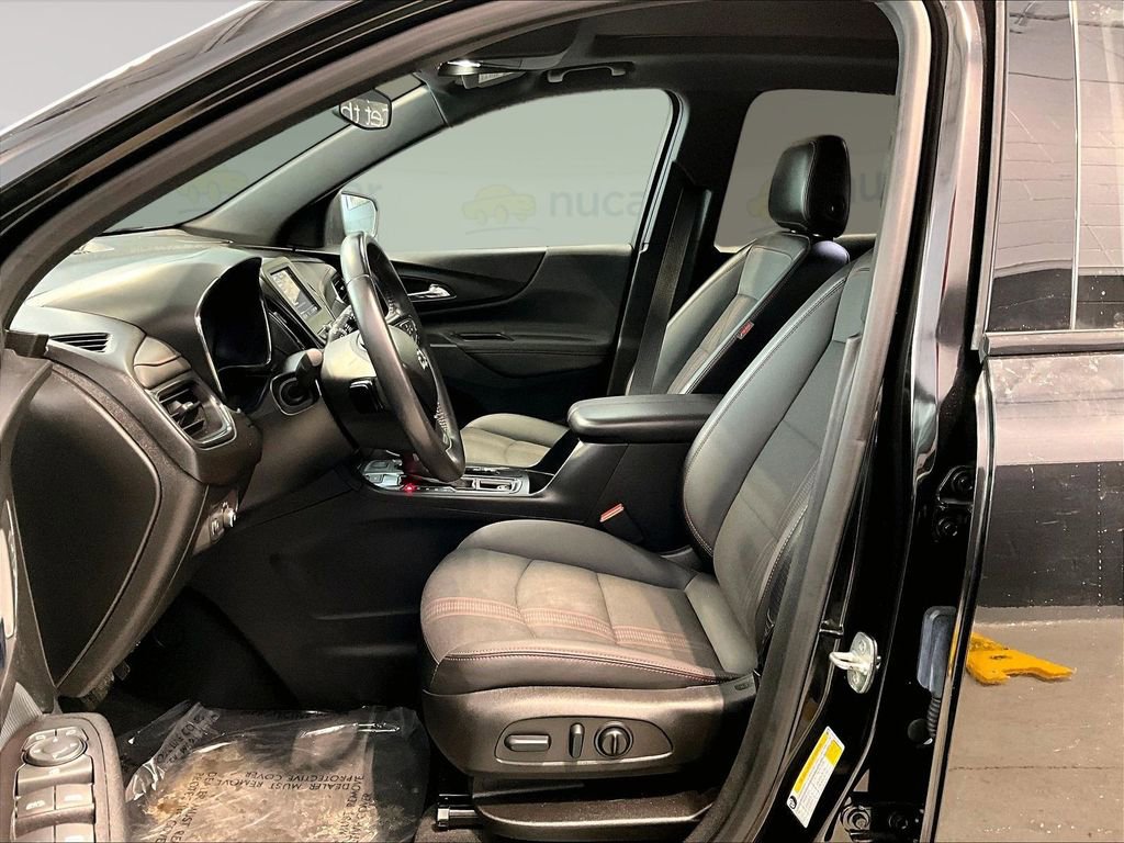 Used 2022 Chevrolet Equinox RS image 12