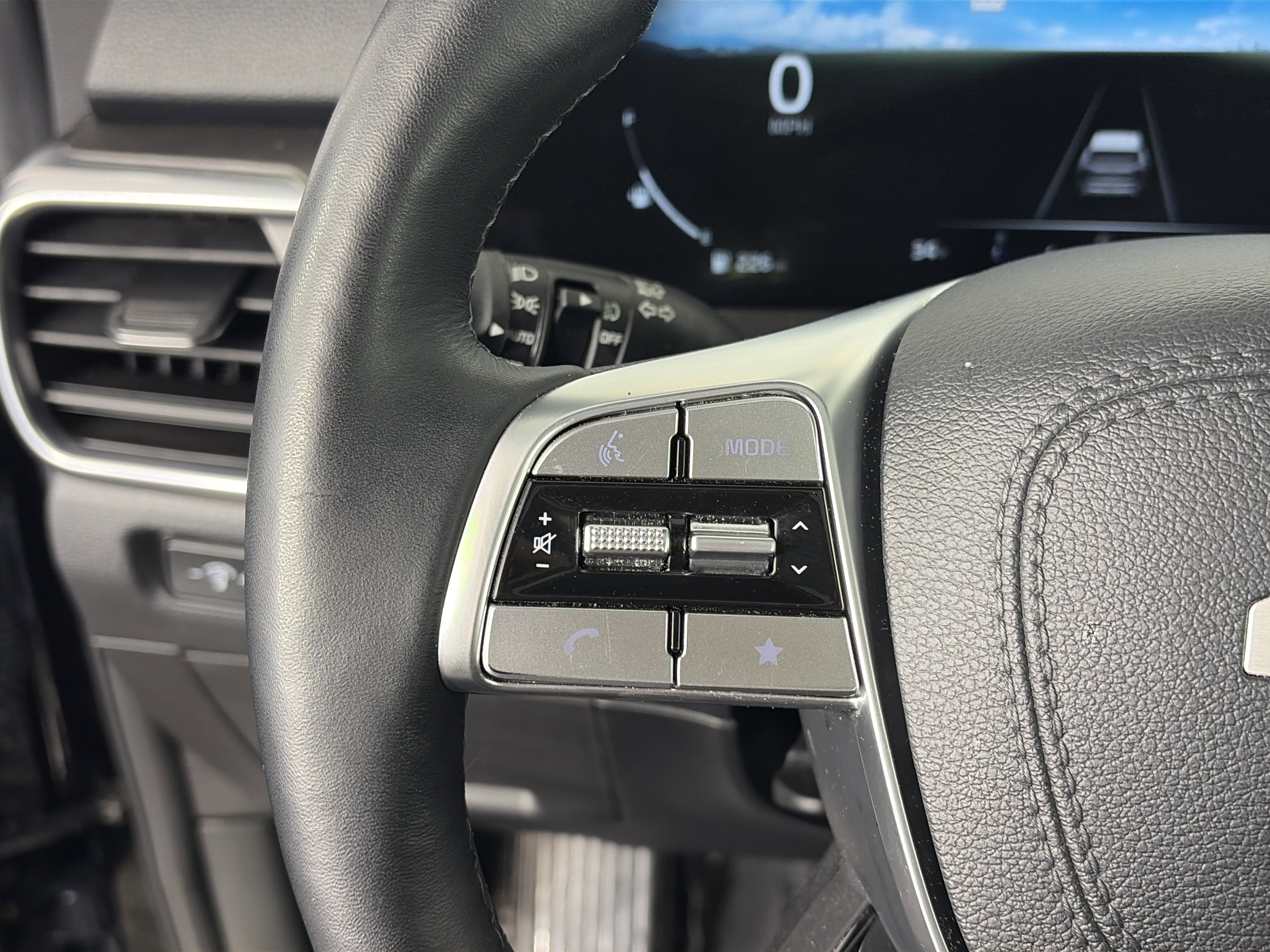 Certified 2024 Kia Telluride SX X-Line image 31