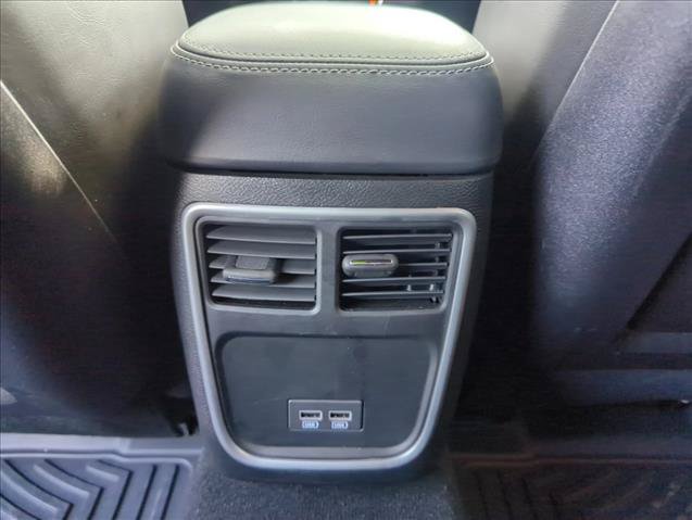 Used 2023 Dodge Charger Scat Pack w/ Technology Group RWD image 20