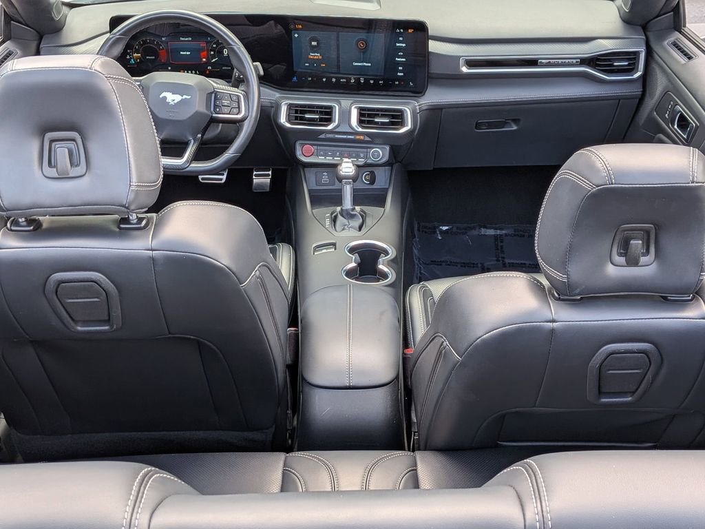 Used 2025 Ford Mustang Premium image 27