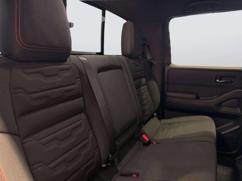 New 2025 Nissan Frontier PRO-4X image 38