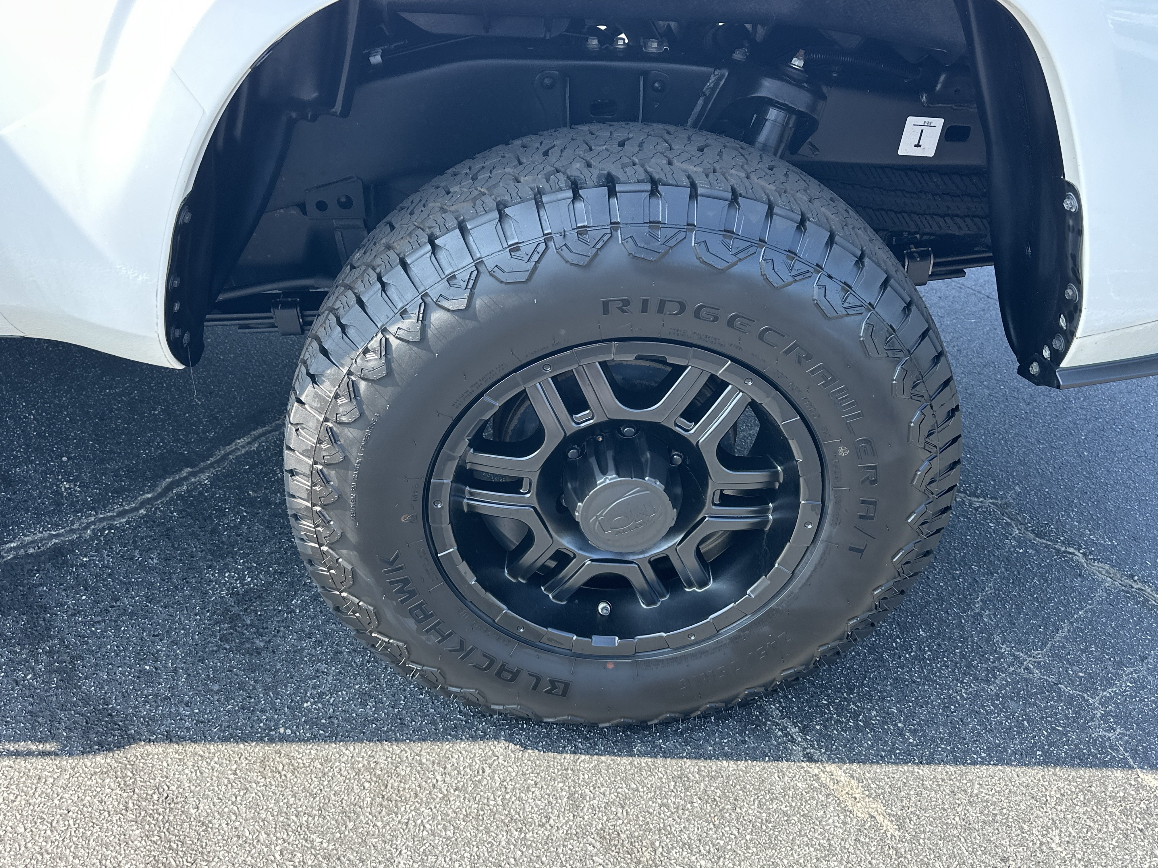 Used 2023 Toyota Tacoma SR RWD image 21