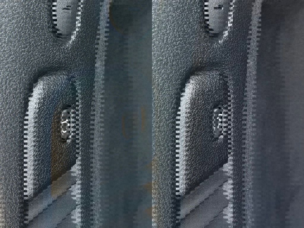 Used 2024 Dodge Durango GT image 23