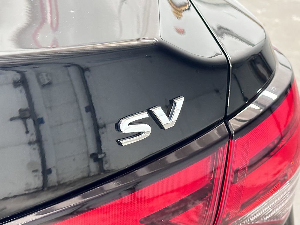 Used 2022 Nissan Sentra SV w/ SV Premium Package image 18