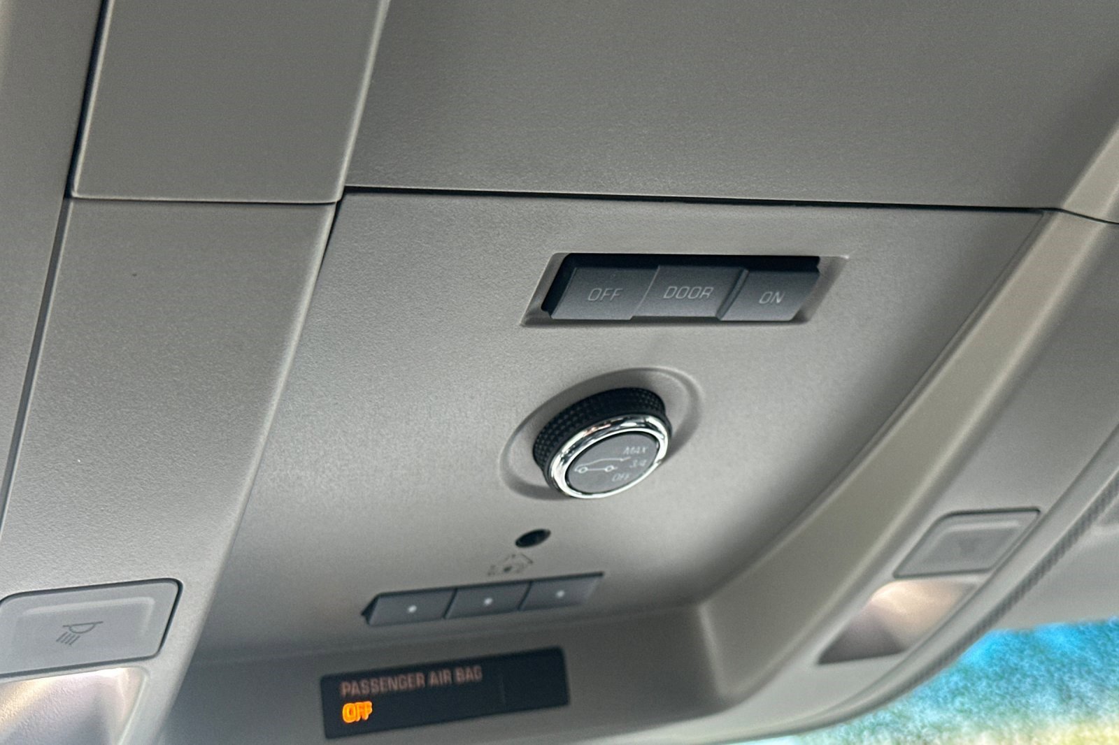 Used 2016 Chevrolet Tahoe LT RWD image 23