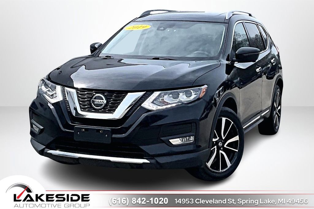 Used 2019 Nissan Rogue SL image 1