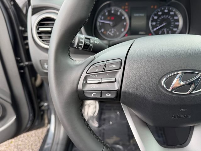 Certified 2021 Hyundai Kona Limited w/ Cargo Package image 17