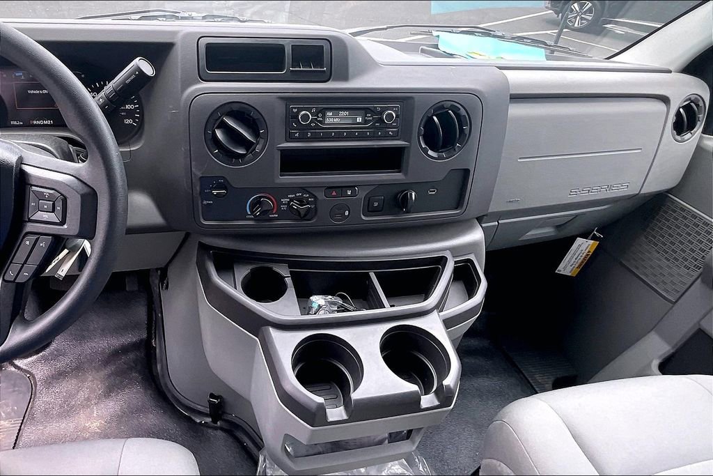 New 2024 Ford E-450 and Econoline 450 Super Duty w/ Driver's Safety Package image 5