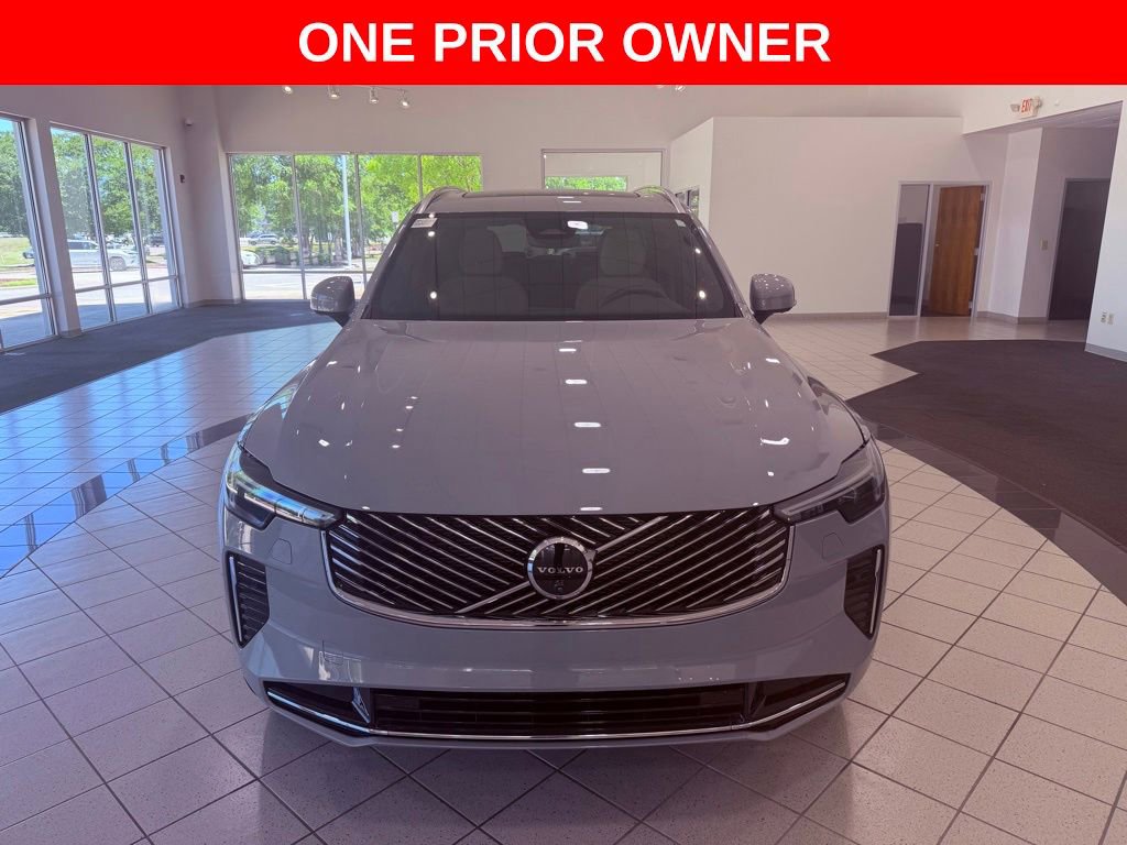 Used 2025 Volvo XC90 B6 Plus w/ Protection Package Premier AWD/4WD image 2